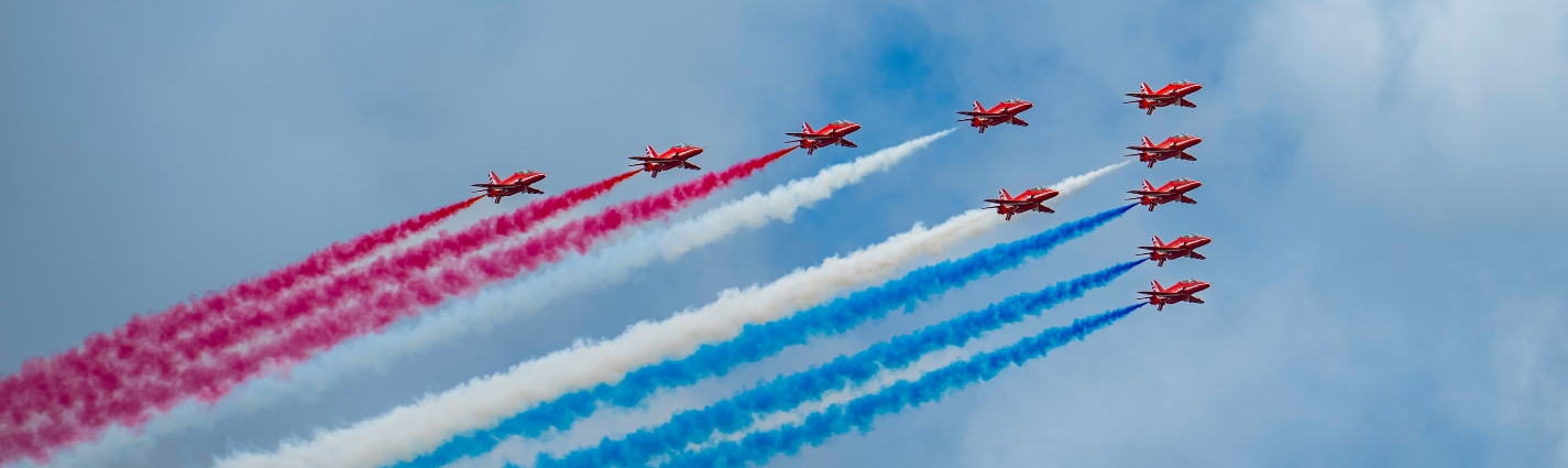 Farnborough International Team 1425X425 (1)